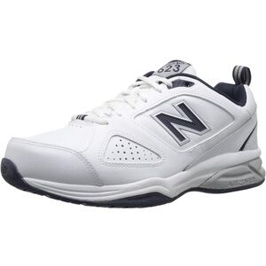 NEW in box Men’s New Balance 623